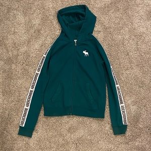 Abercrombie Kids Green Zip-up Jacket Size 13/14